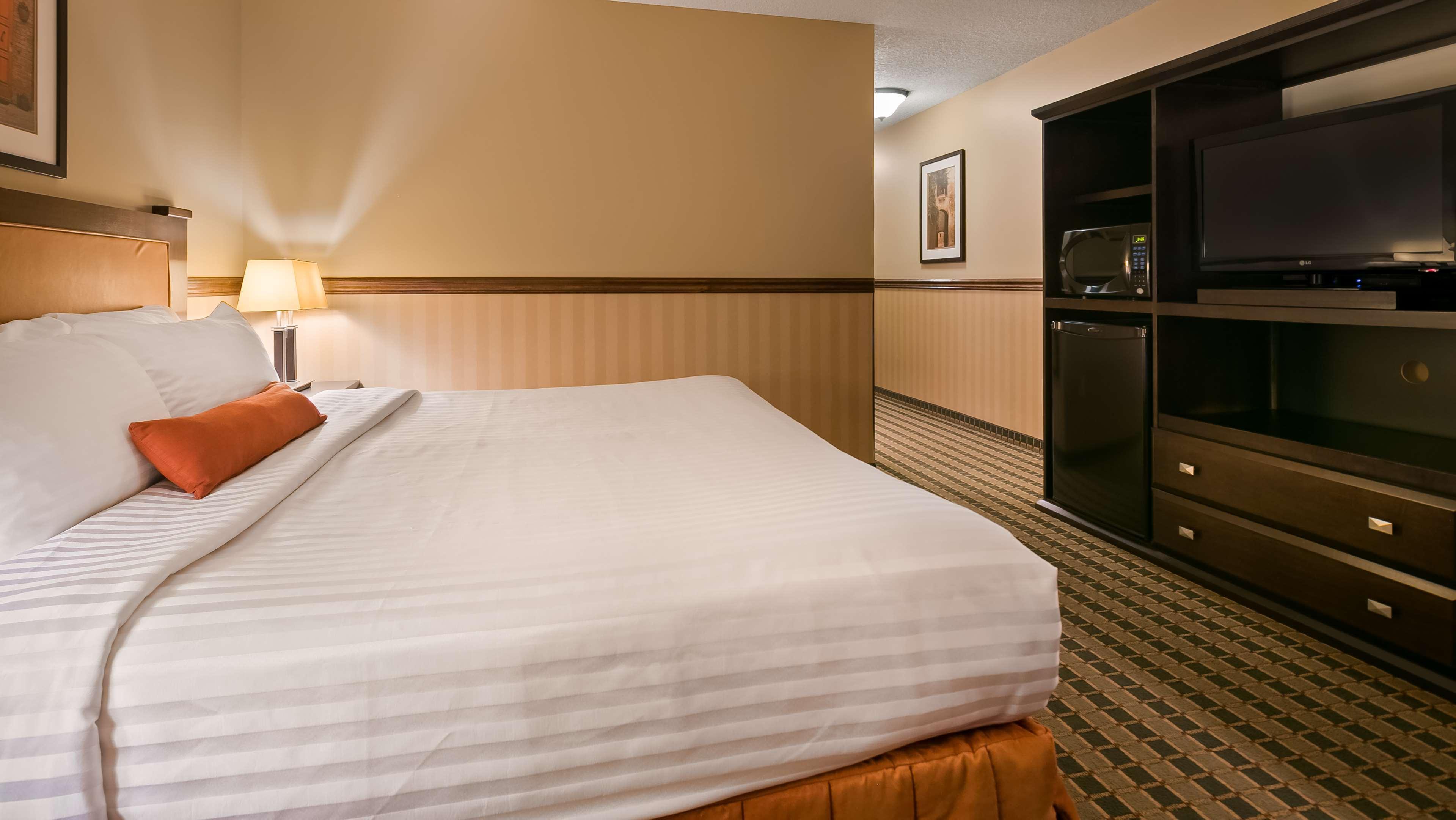 Best Western Diamond Inn Three Hills Extérieur photo