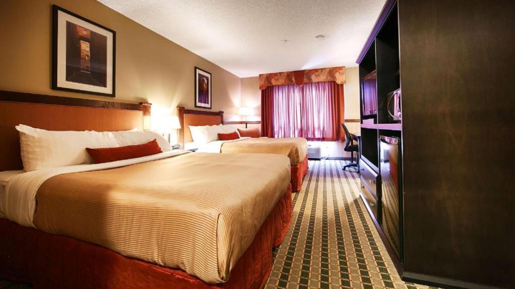 Best Western Diamond Inn Three Hills Extérieur photo