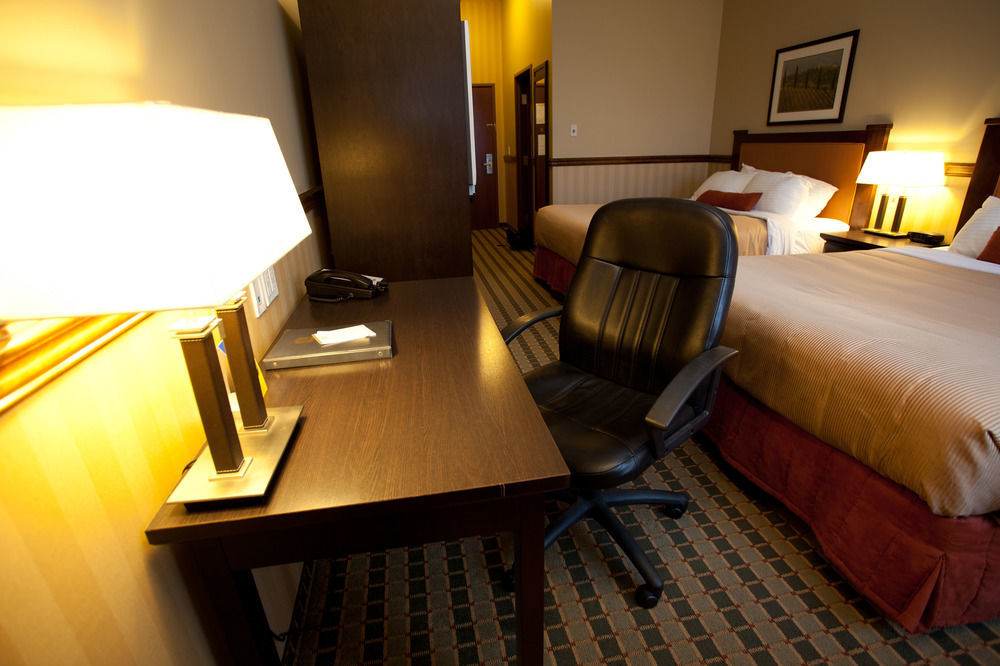Best Western Diamond Inn Three Hills Extérieur photo